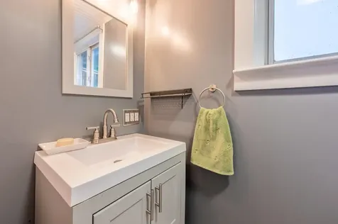 22 Park Avenue Claremont NH 03743