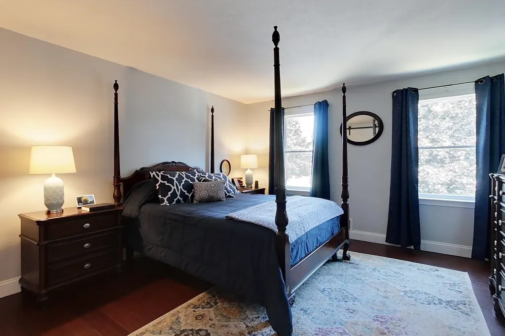 198 Megan Drive Manchester NH 03109