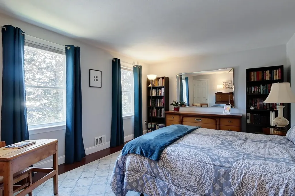 198 Megan Drive Manchester NH 03109