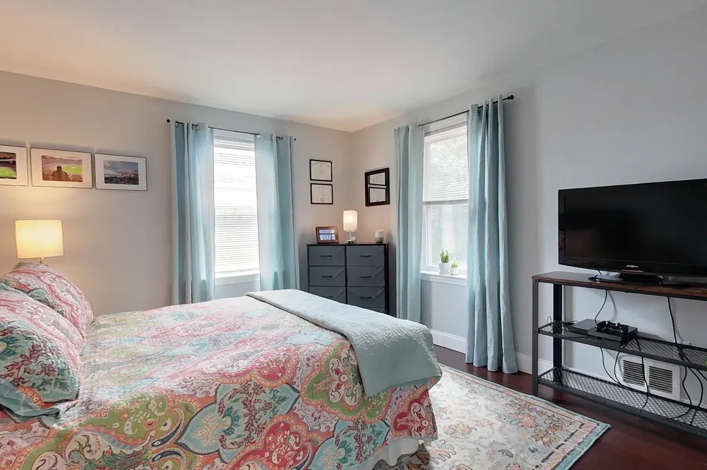 198 Megan Drive Manchester NH 03109