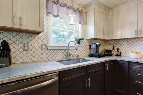 198 Megan Drive Manchester NH 03109
