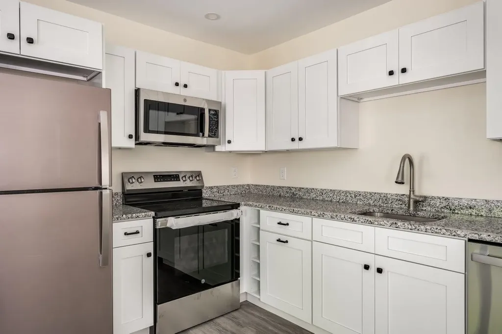 725 Central Avenue Dover NH 03820