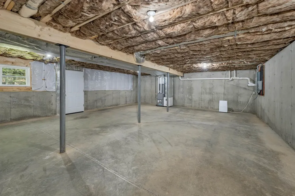 128 Onset Road Bennington NH 03442