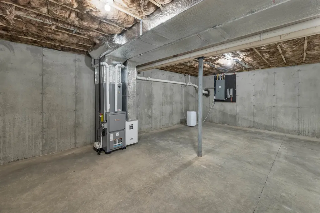 128 Onset Road Bennington NH 03442