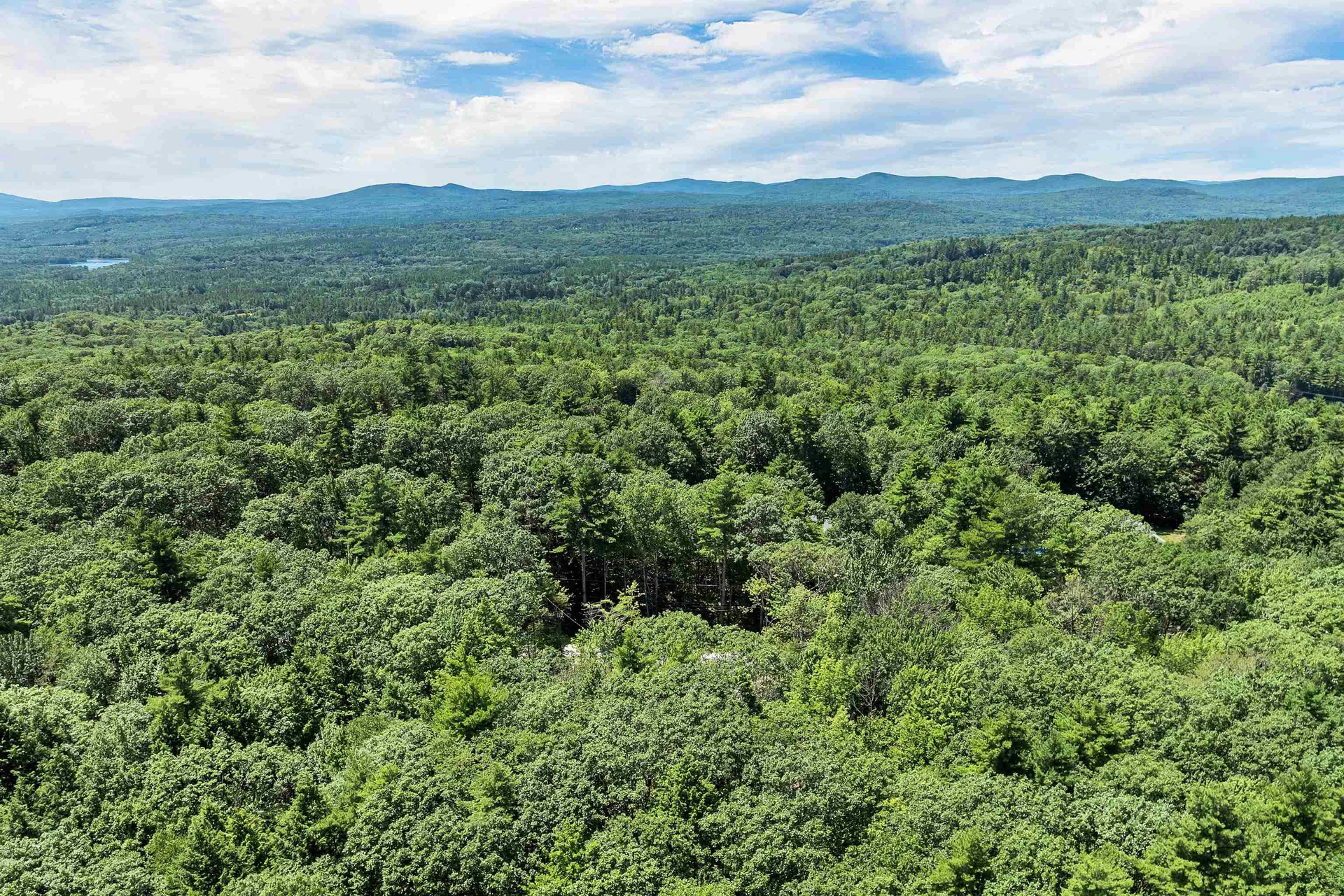 128 Onset Road Bennington NH 03442