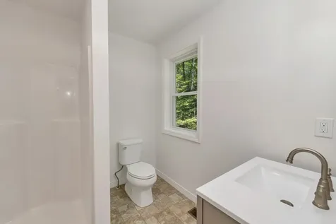 128 Onset Road Bennington NH 03442