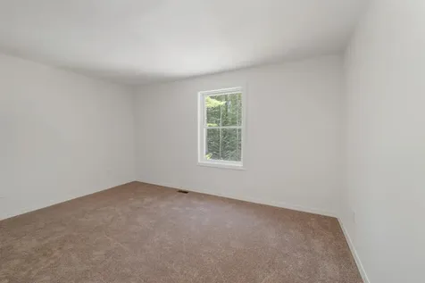 128 Onset Road Bennington NH 03442