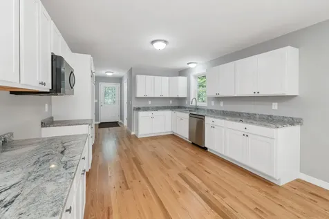 128 Onset Road Bennington NH 03442