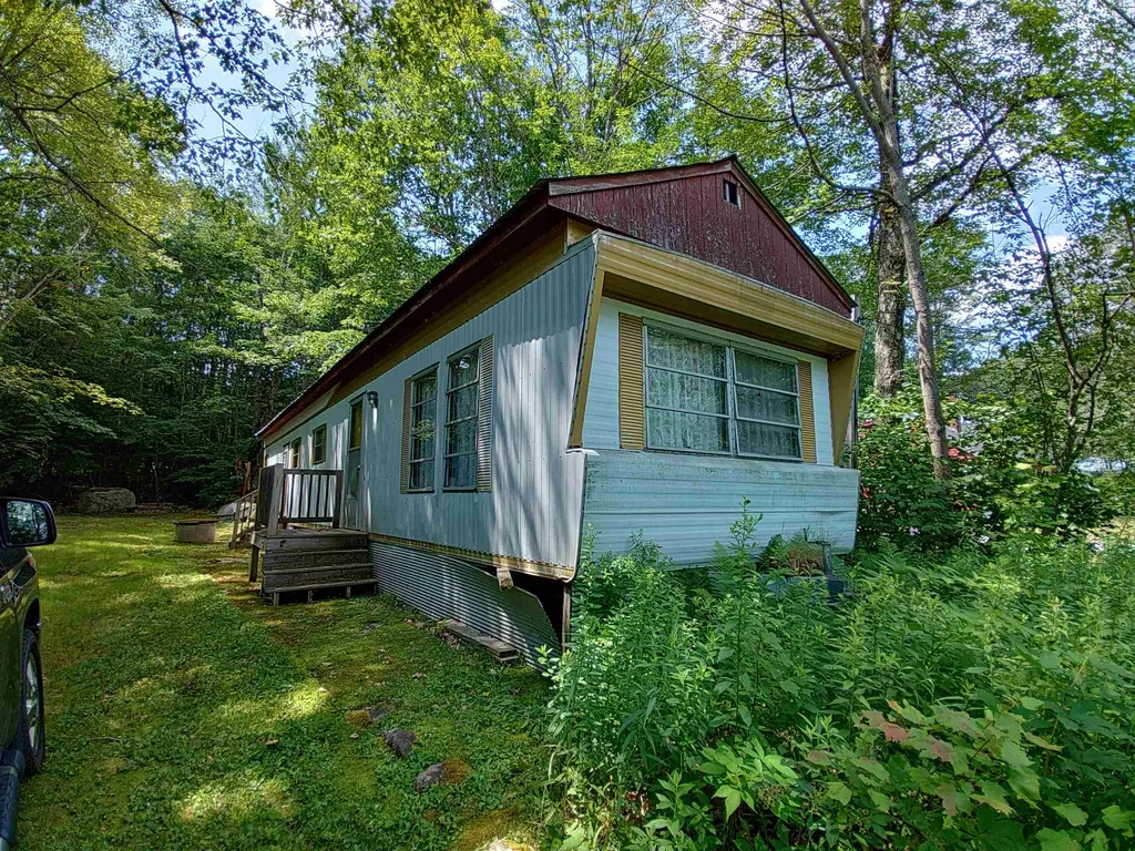 552 Route 103 Road Sunapee NH 03782