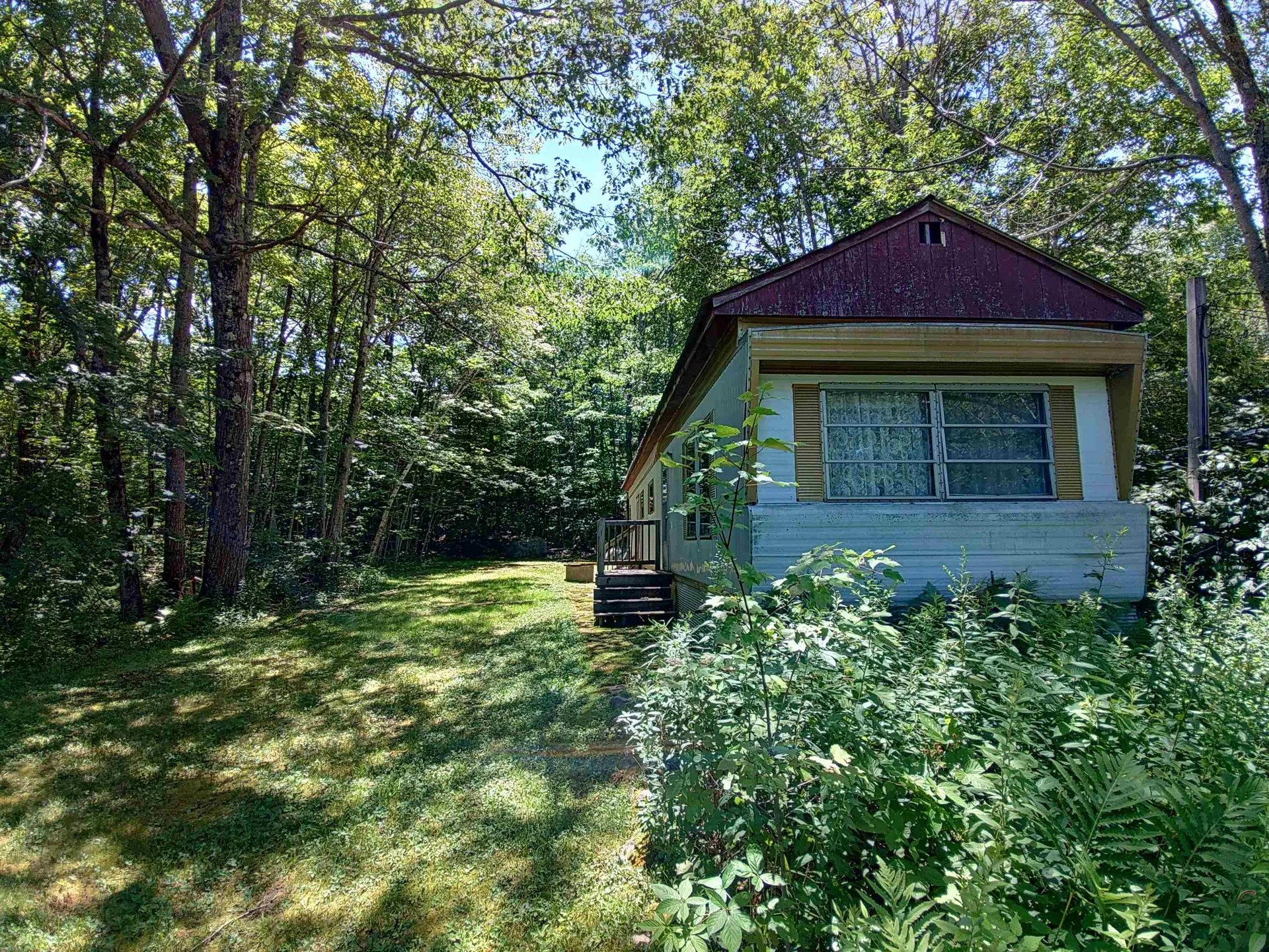 552 Route 103 Road Sunapee NH 03782