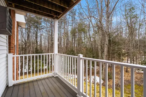 39 Ernest Avenue Exeter NH 03833