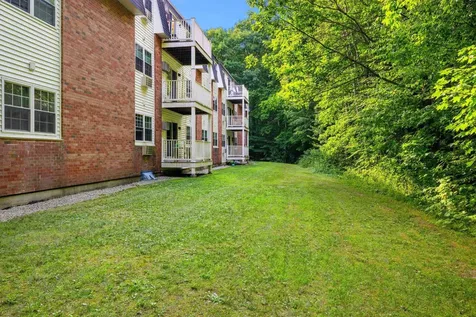 39 Ernest Avenue Exeter NH 03833