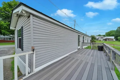 593 South Windsor Street Royalton VT 05068