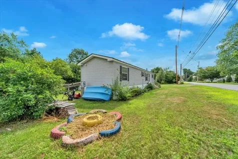 593 South Windsor Street Royalton VT 05068
