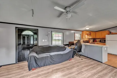 593 South Windsor Street Royalton VT 05068