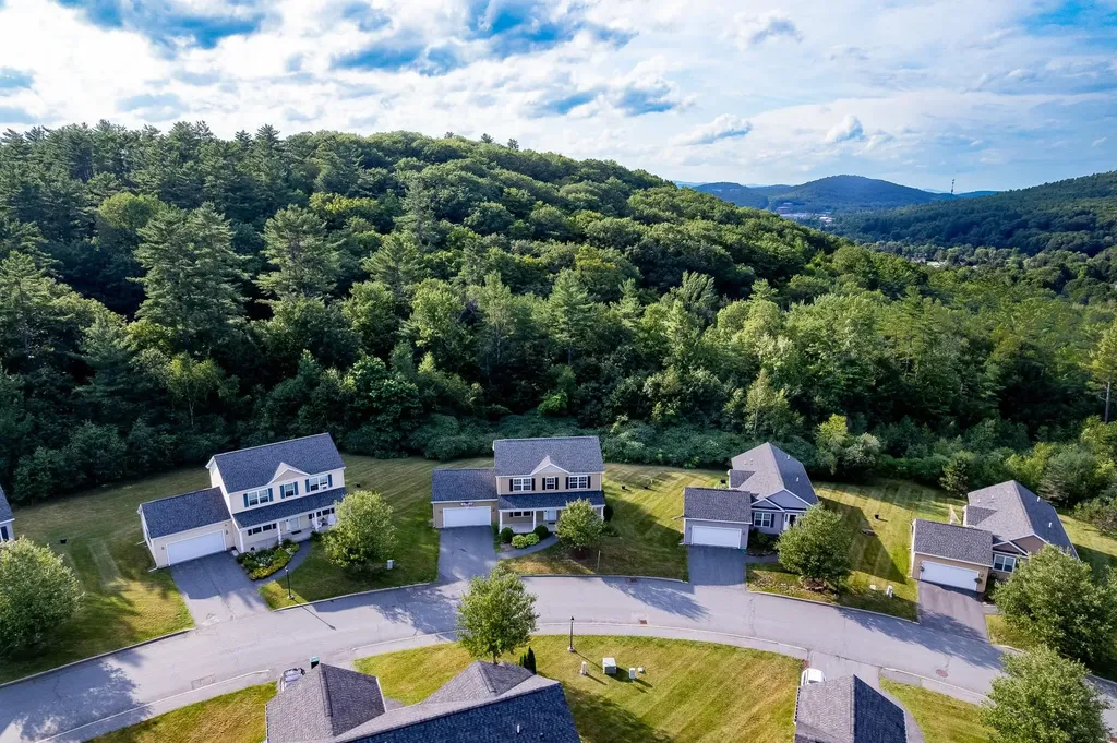 60 Mountain View Drive Lebanon NH 03766