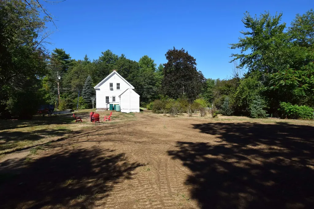 113 Main Street Kingston NH 03848