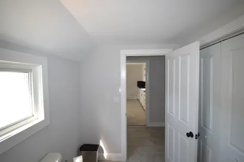 113 Main Street Kingston NH 03848