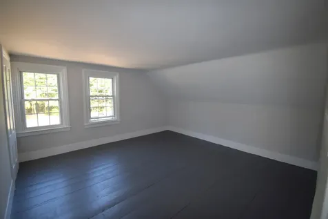 113 Main Street Kingston NH 03848