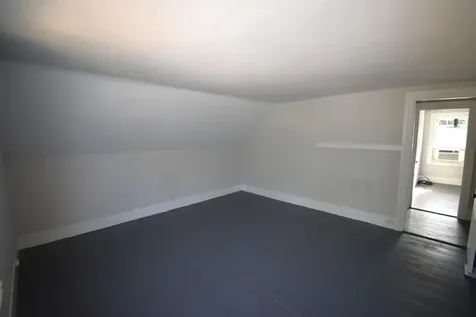 113 Main Street Kingston NH 03848