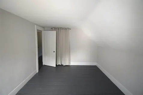 113 Main Street Kingston NH 03848