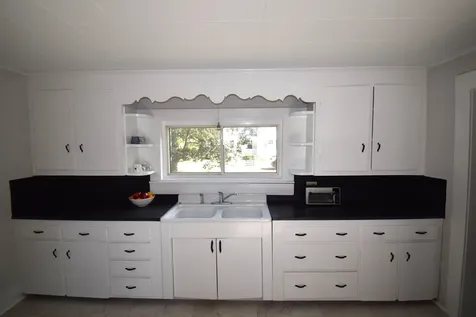 113 Main Street Kingston NH 03848