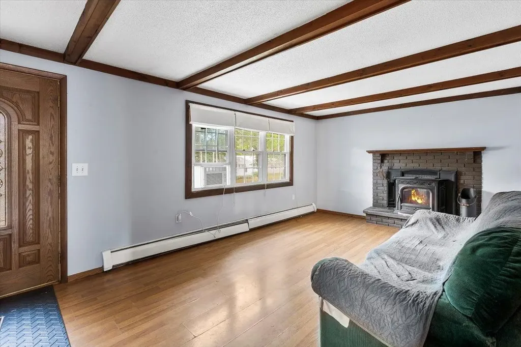 5 Center Street Bennington VT 05201