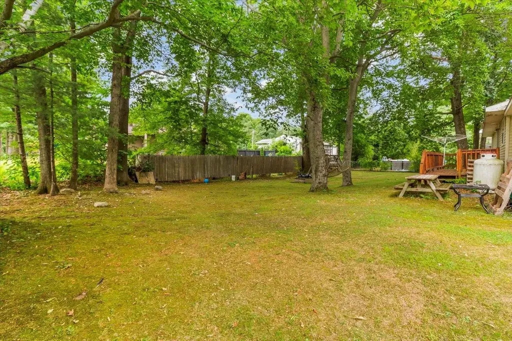 5 Center Street Bennington VT 05201