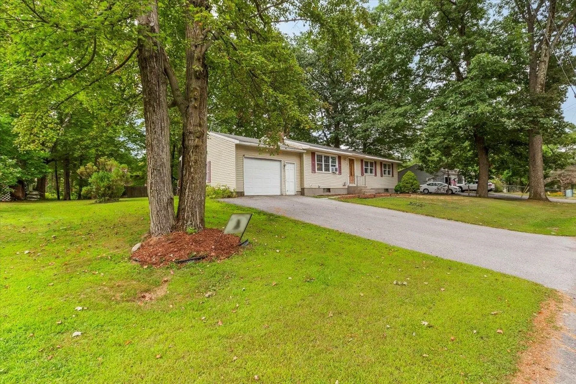 5 Center Street Bennington VT 05201