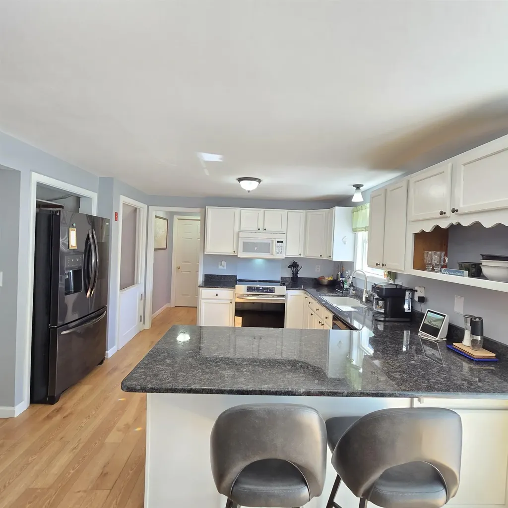 229 Frank C. Gilman Highway Alton NH 03809