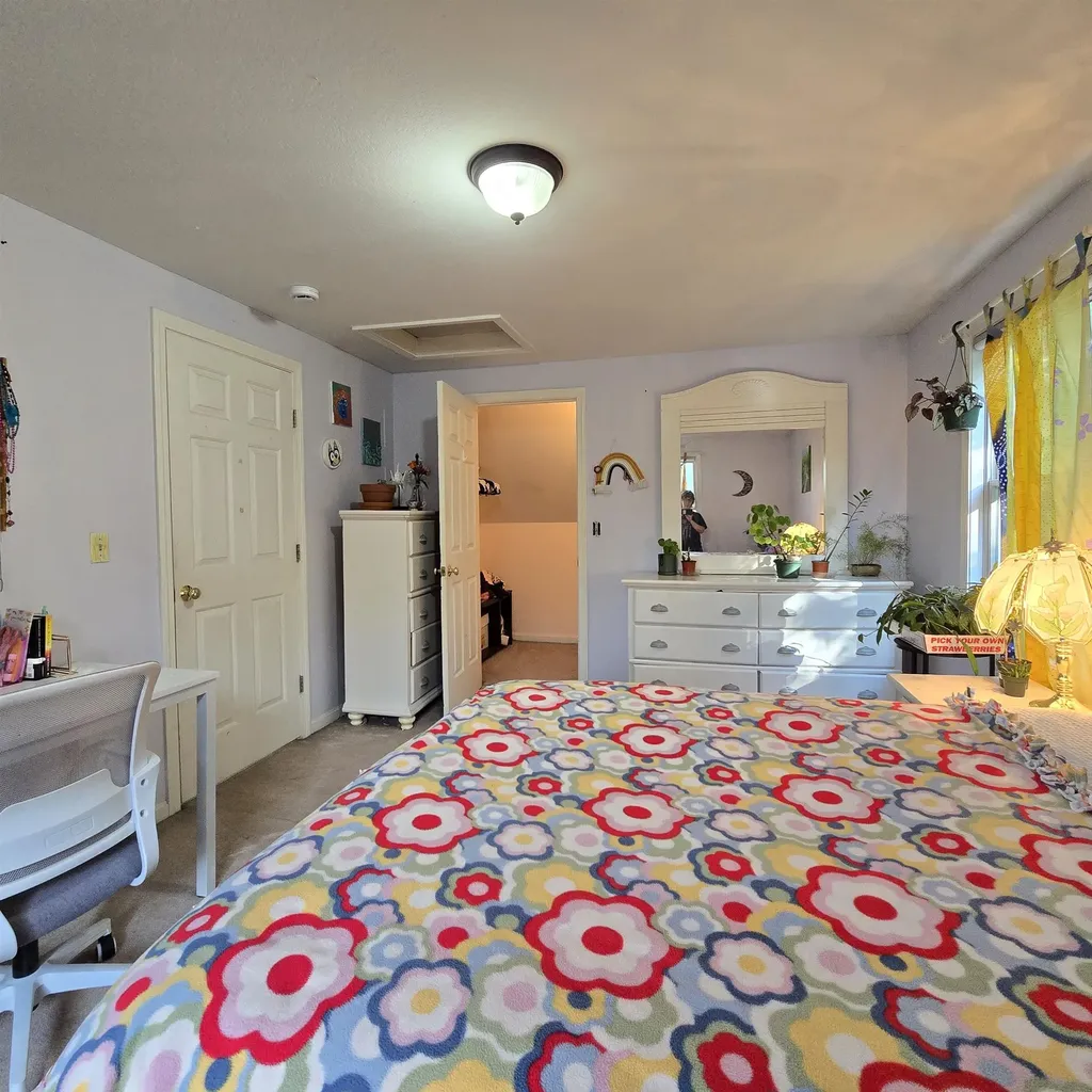 229 Frank C. Gilman Highway Alton NH 03809