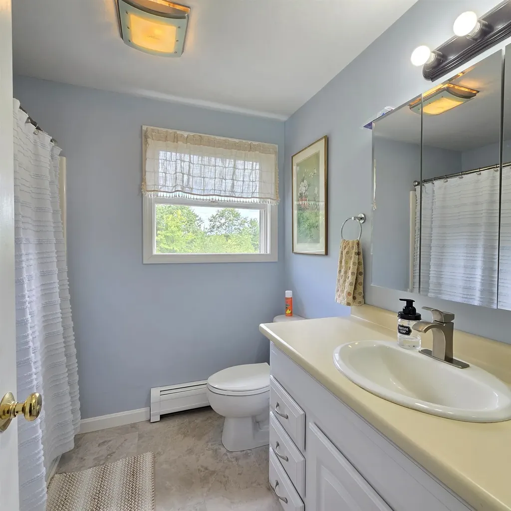 229 Frank C. Gilman Highway Alton NH 03809