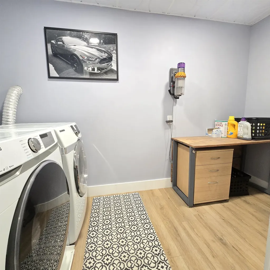 229 Frank C. Gilman Highway Alton NH 03809