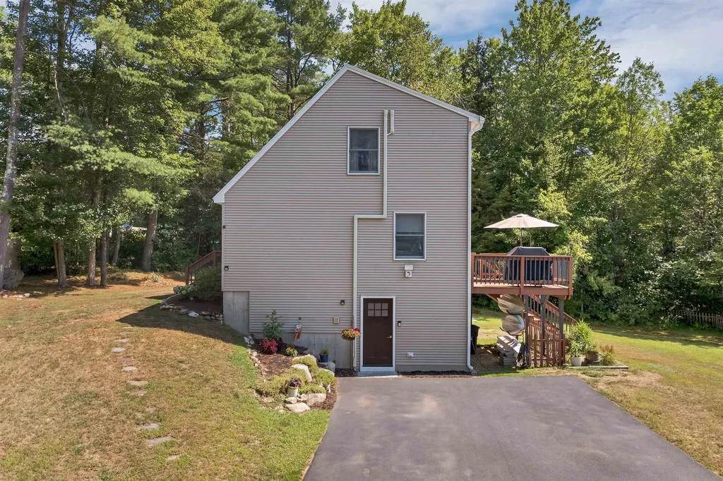 229 Frank C. Gilman Highway Alton NH 03809