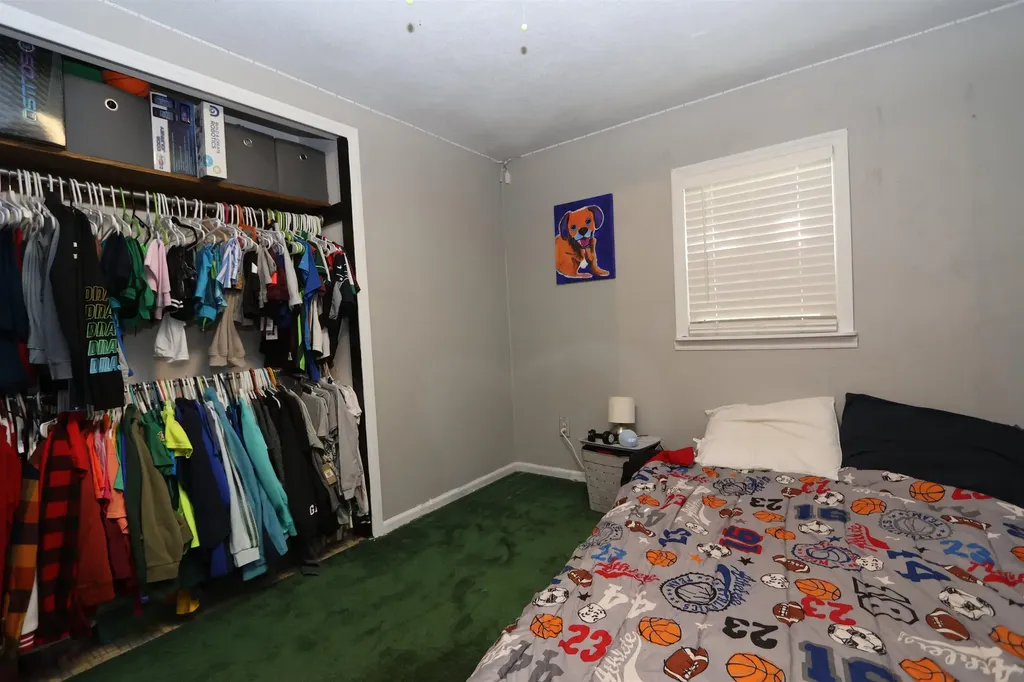 8 Maple Street Kingston NH 03848