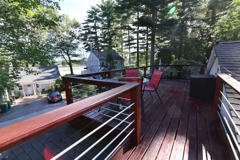 8 Maple Street Kingston NH 03848