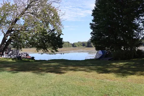 8 Maple Street Kingston NH 03848