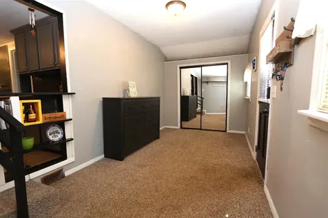 8 Maple Street Kingston NH 03848