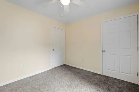 20 Linny Lane Laconia NH 03246