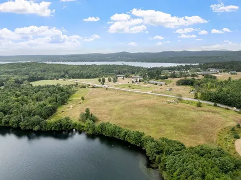 20 Linny Lane Laconia NH 03246