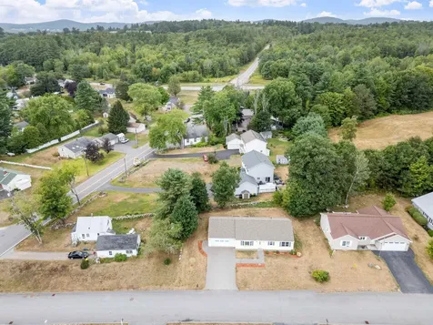 20 Linny Lane Laconia NH 03246