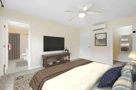 20 Linny Lane Laconia NH 03246