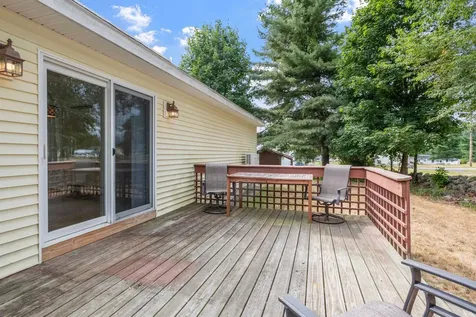 20 Linny Lane Laconia NH 03246