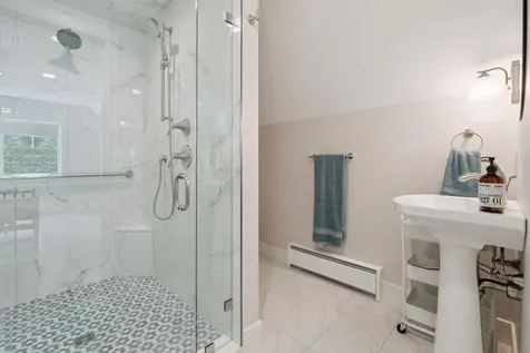 20 Keepers Lane Laconia NH 03246