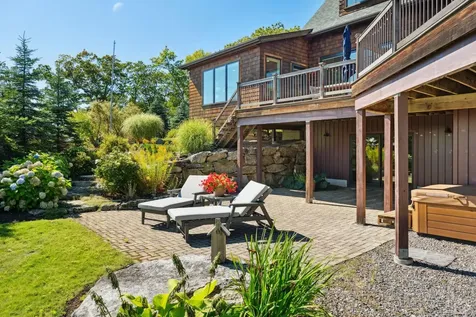 20 Keepers Lane Laconia NH 03246