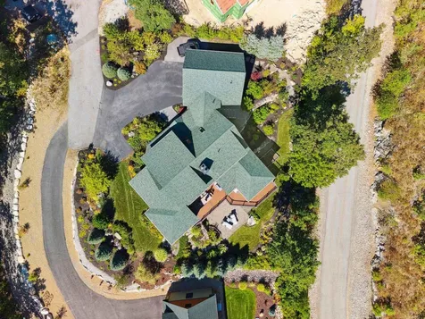 20 Keepers Lane Laconia NH 03246