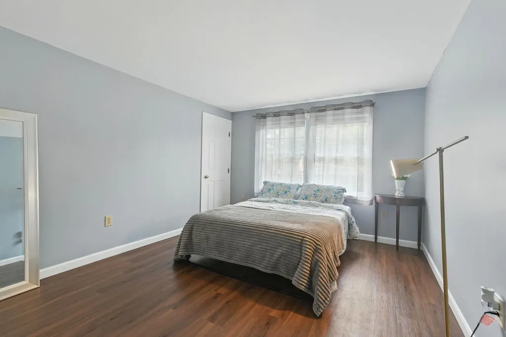 23 Bartlett Street Allenstown NH 03275