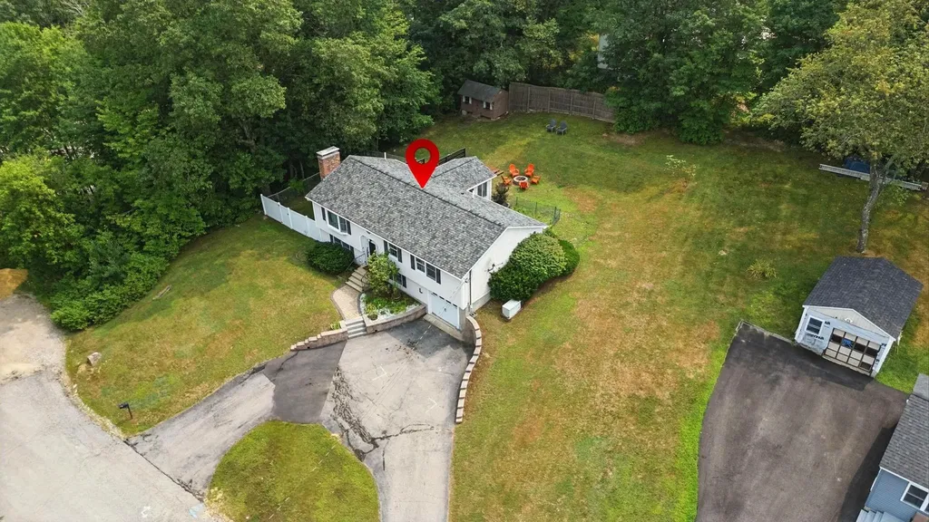 23 Bartlett Street Allenstown NH 03275