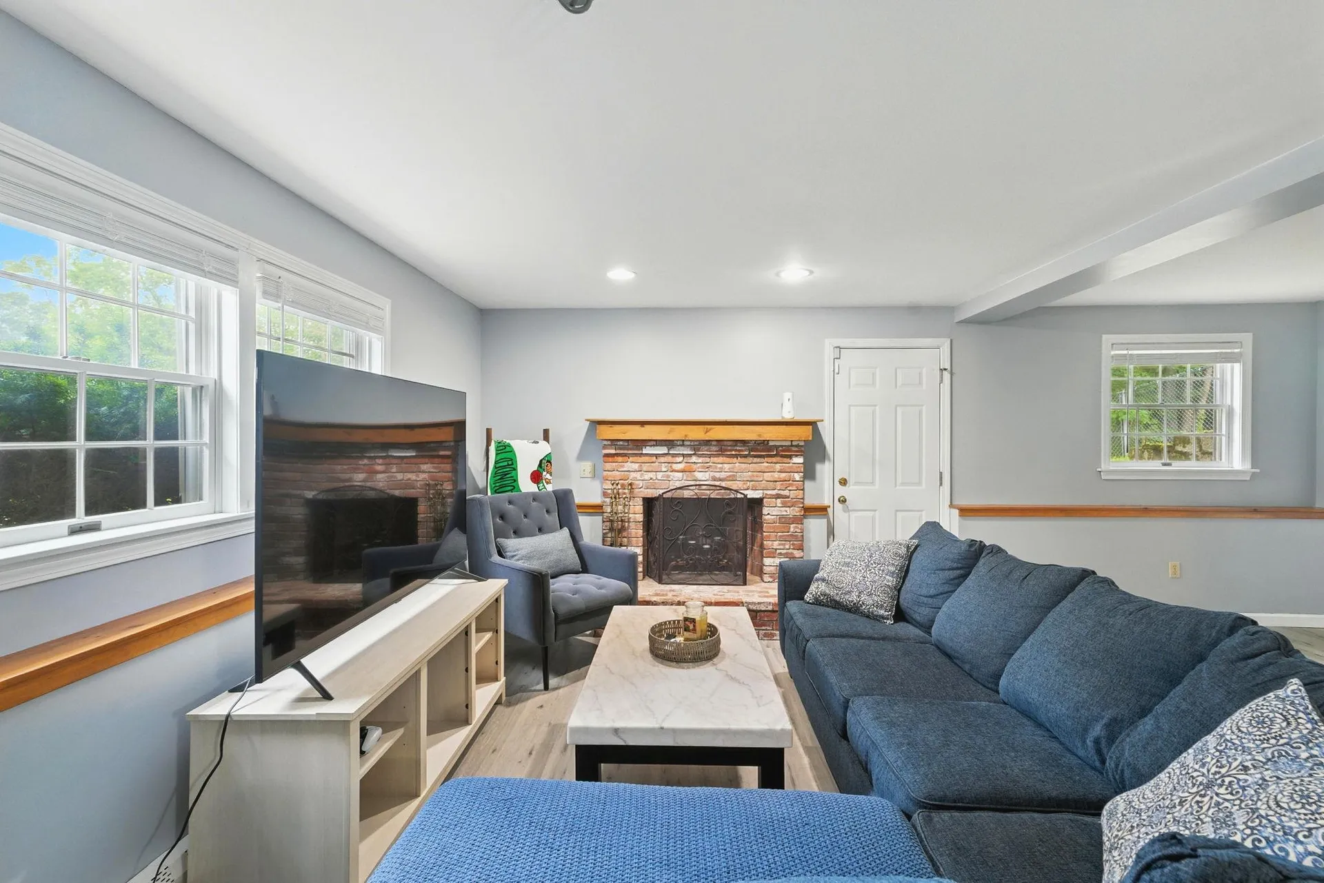 23 Bartlett Street Allenstown NH 03275