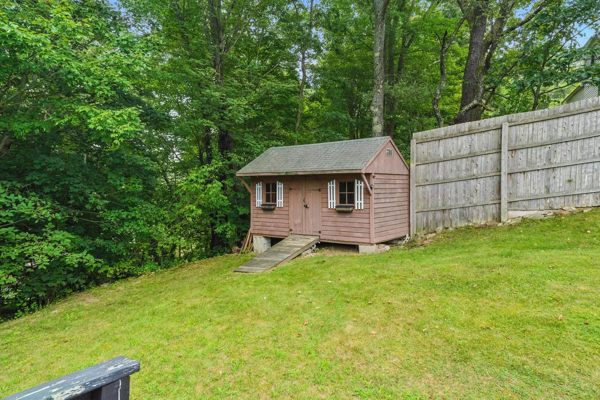23 Bartlett Street Allenstown NH 03275